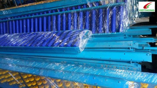 Cấu tạo của băng tải con lăn công nghiệp ống nhựa